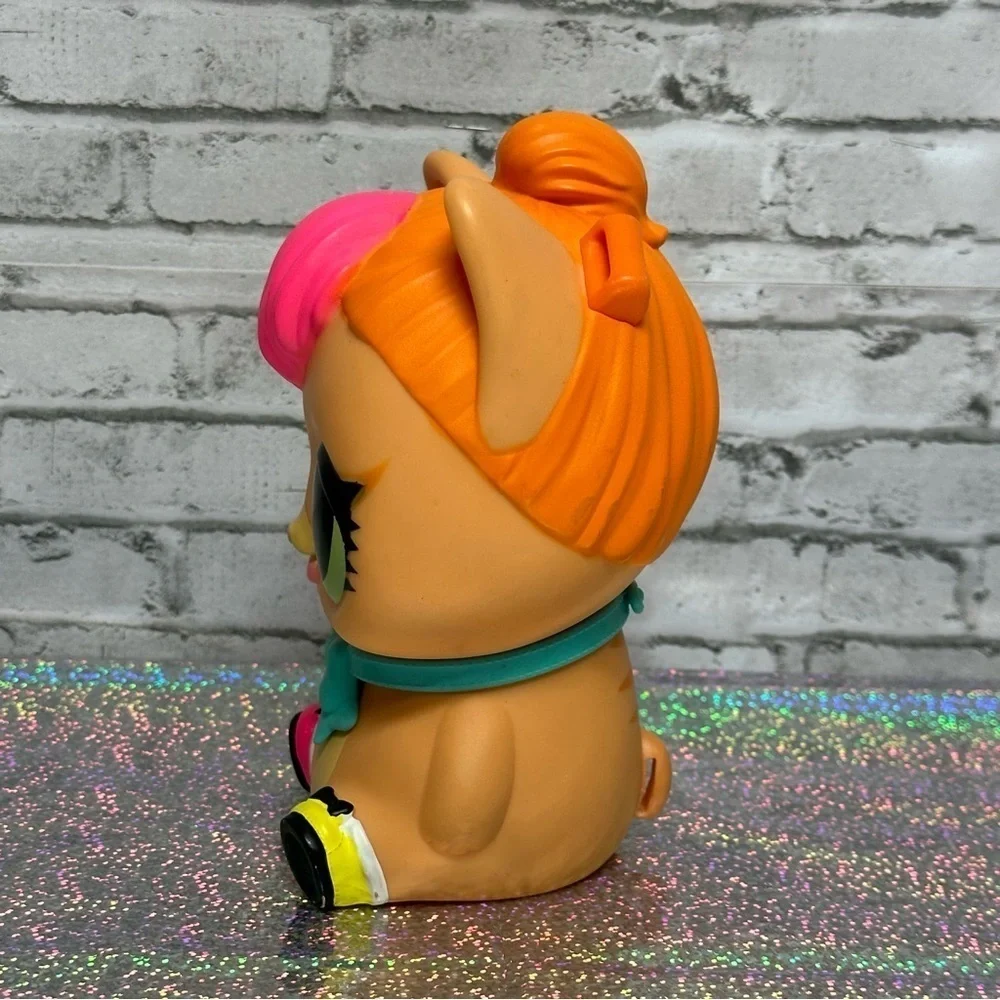 L.O.L. Surprise! LOL NEON KITTY Biggie Pet Coin Bank with Collar 7 Inches